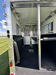 New 2026 4-Star Trailers 2+1 GN Horse Trailer