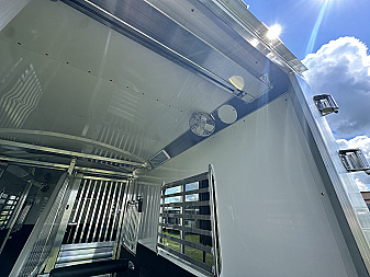 New 2026 4-Star Trailers 2+1 GN Horse Trailer