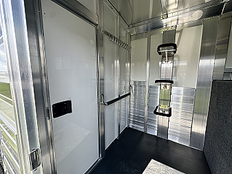 New 2026 4-Star Trailers 2+1 GN Horse Trailer