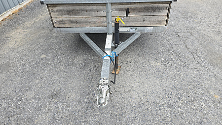 Used Load Rite Galvanized Utility Trailer / 5'x10' / 2999 GVWR