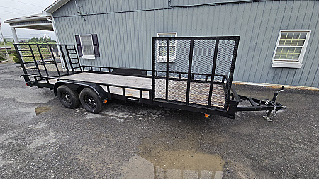 Used Carry-On Utility Trailer / 7000 GVWR / 81.5 x20'