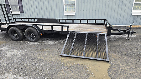 Used Carry-On Utility Trailer / 7000 GVWR / 81.5"x20'