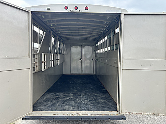 Used 2002 Titan Trailer 28' GN Stock / Stock Combo Trailer