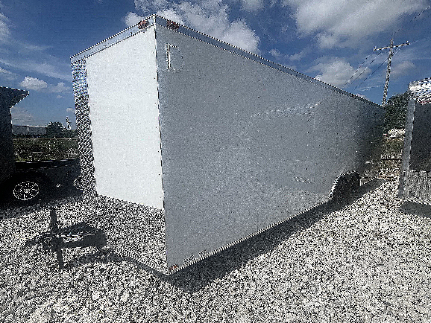 New 2025 Trailblazer 8.5X24 ENCLOSED / RACE TRAILER