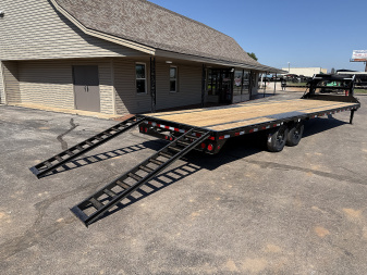 New 2026 PJ 102"x30' GN Low-Pro Flatbed w/ Singles - LS