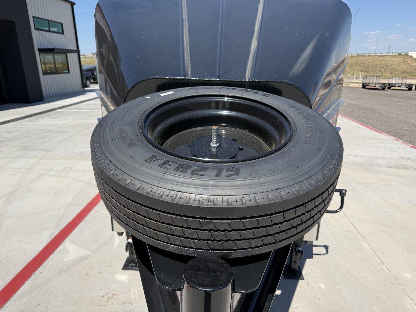 New 2026 Delco 6'8"x28' GN Metal Top Livestock Trailer - MC Cowboy Deluxe