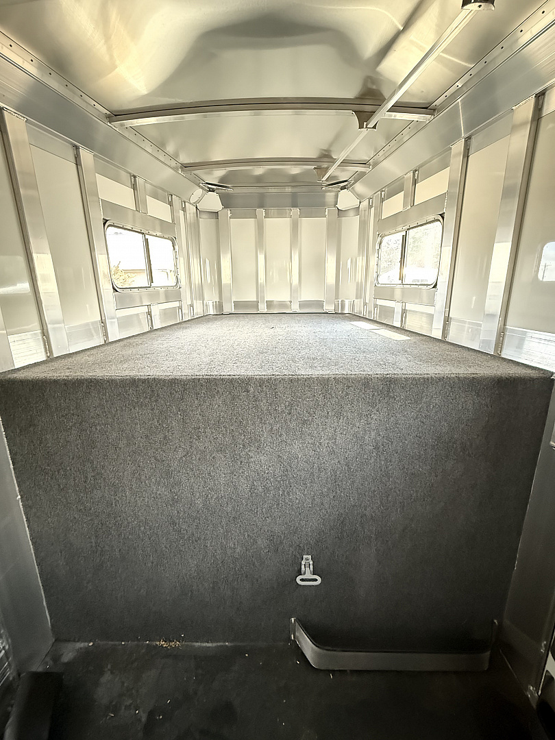 Used 2024 4-Star Trailers 2+1 Air Ride WERM Horse Trailer