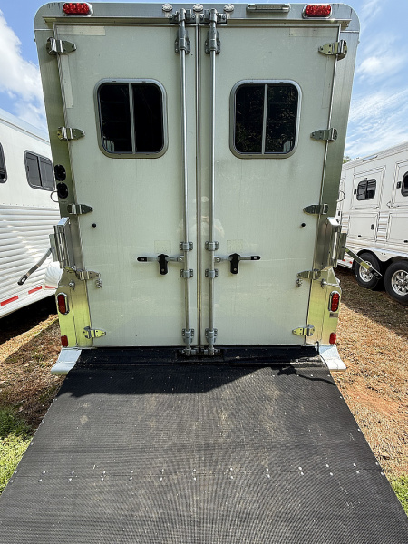 Used 2024 4-Star Trailers 2+1 Air Ride WERM Horse Trailer