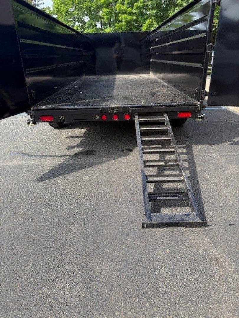 New 2026 PJ Trailers DM142 Dump Trailer