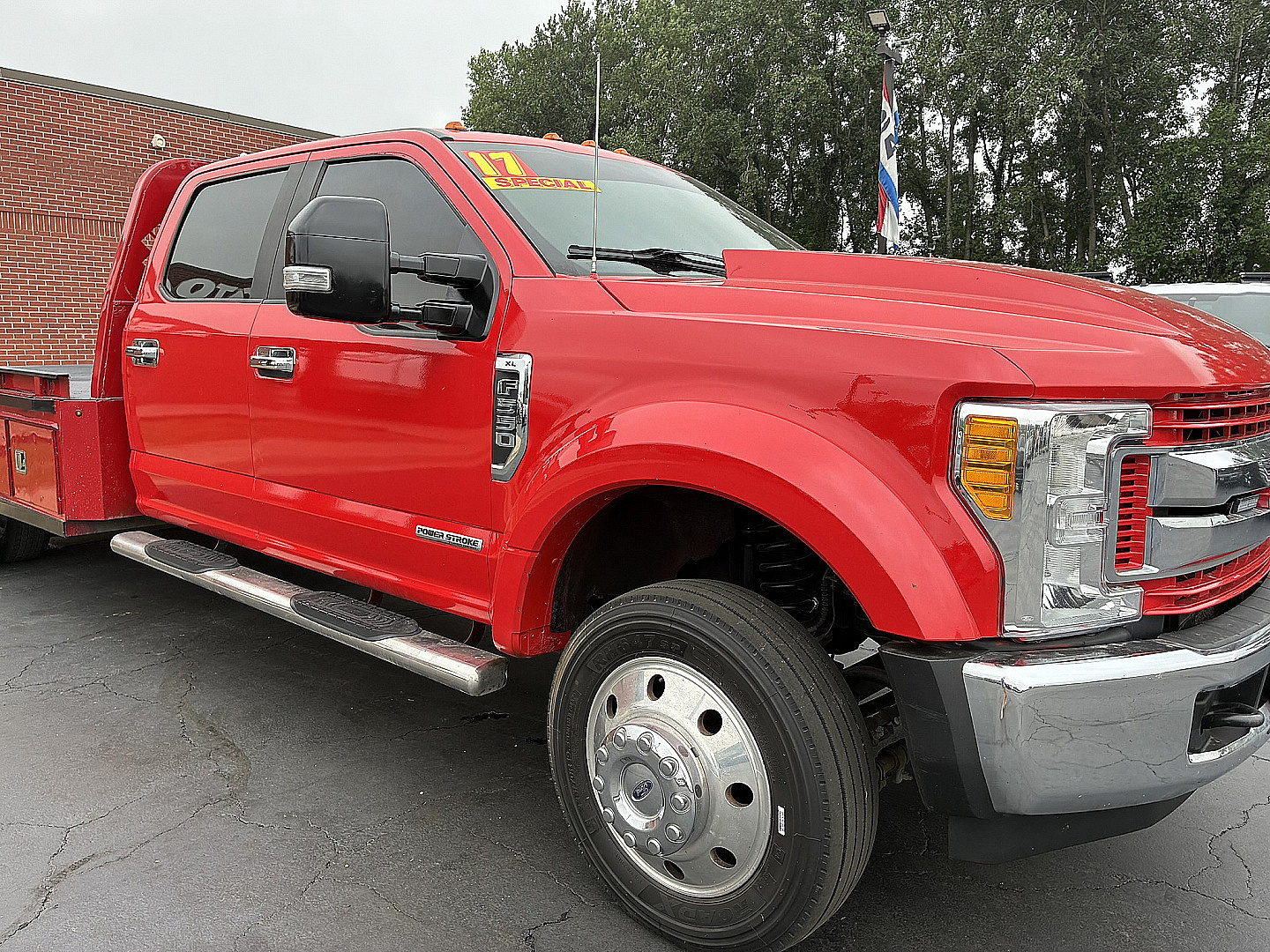 Used 2017 Ford F-550 Super Duty Truck