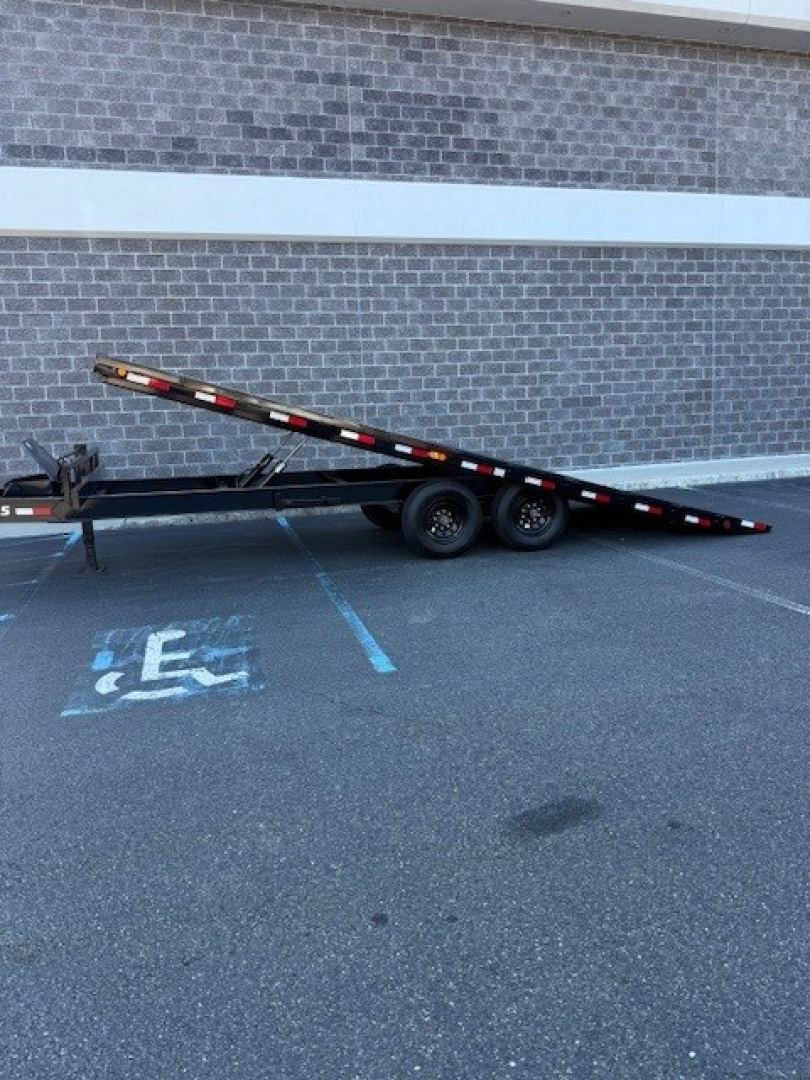 New 2026 PJ Trailers T8222 Tilt Trailer