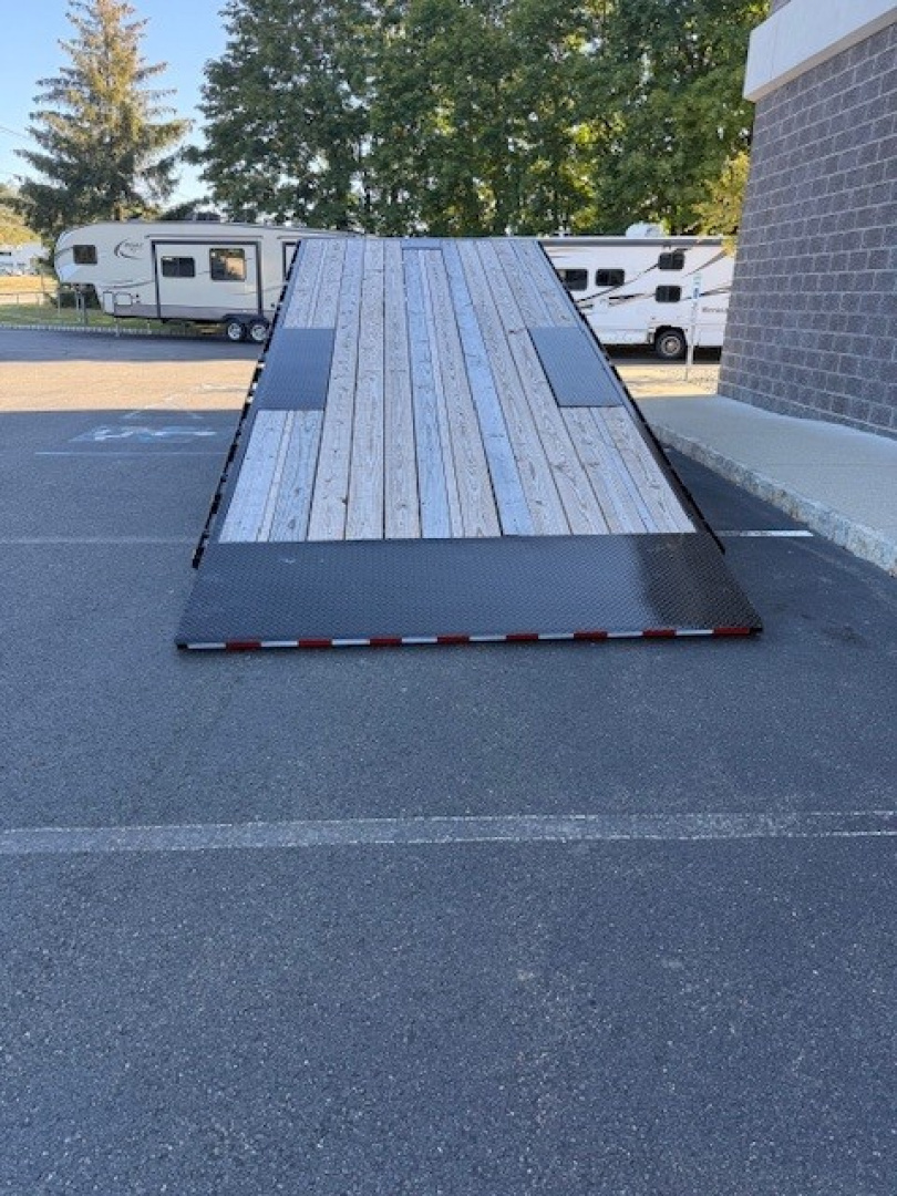 New 2026 PJ Trailers T8222 Tilt Trailer