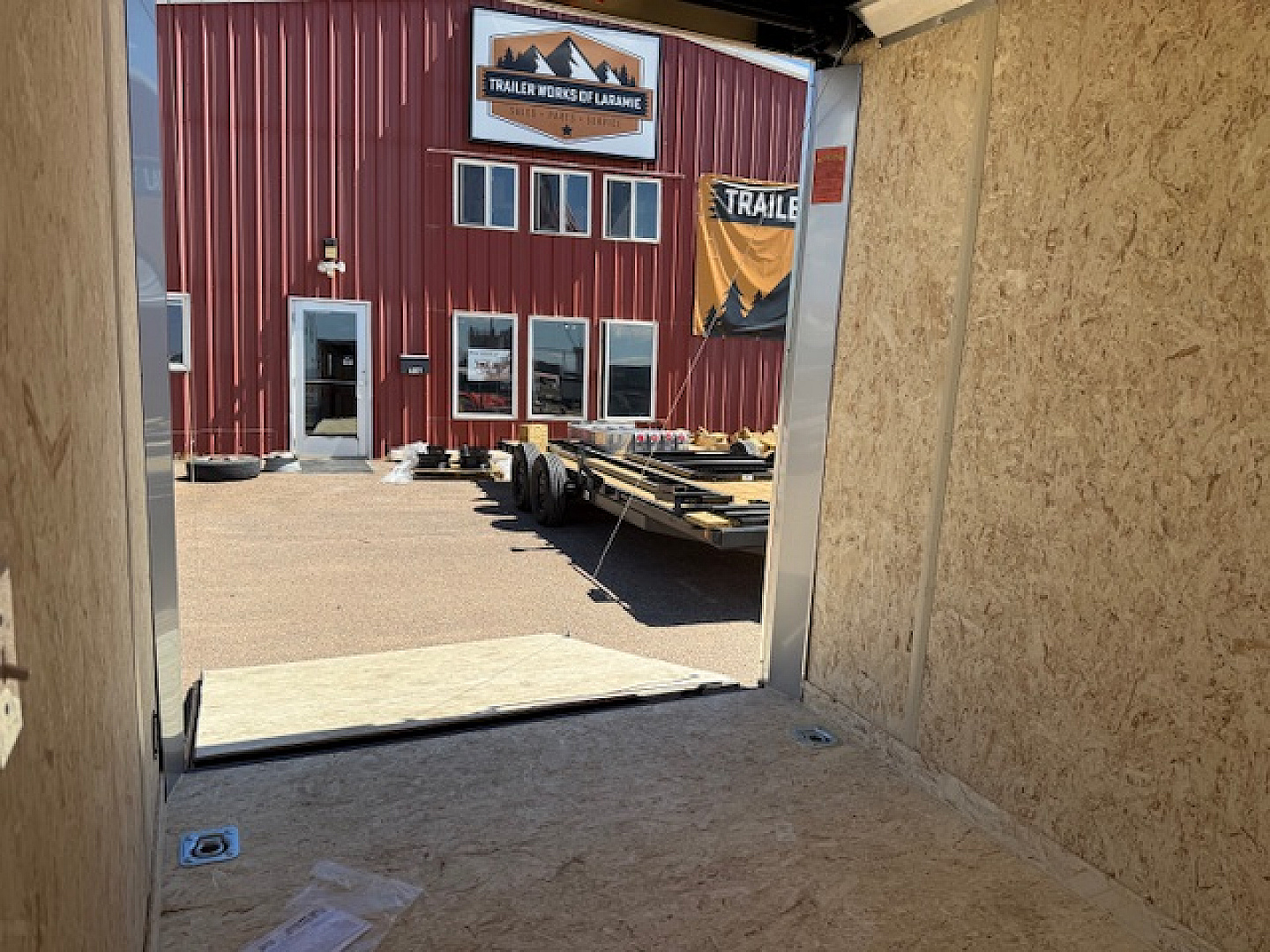 New 2026 Look Trailers 6x10 ST DLX- +6" TALLER--Charcoal