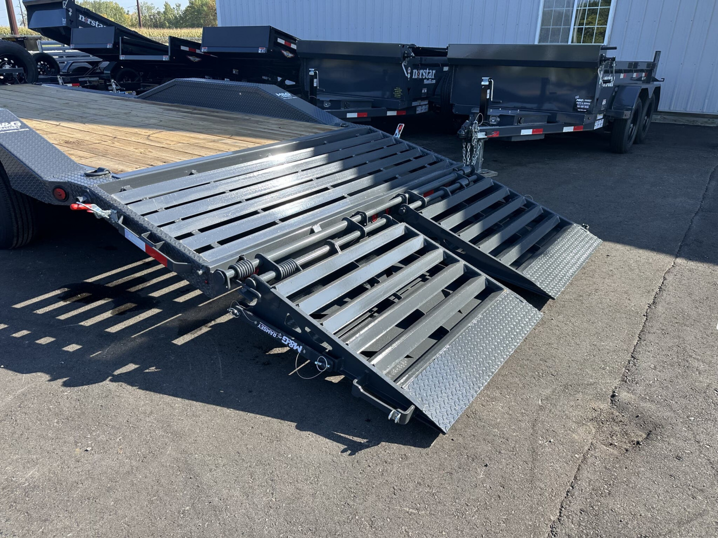 New ETB 102X22 (19+3) 14K WIDE BODY EQUIPMENT TRAILER-GRAY