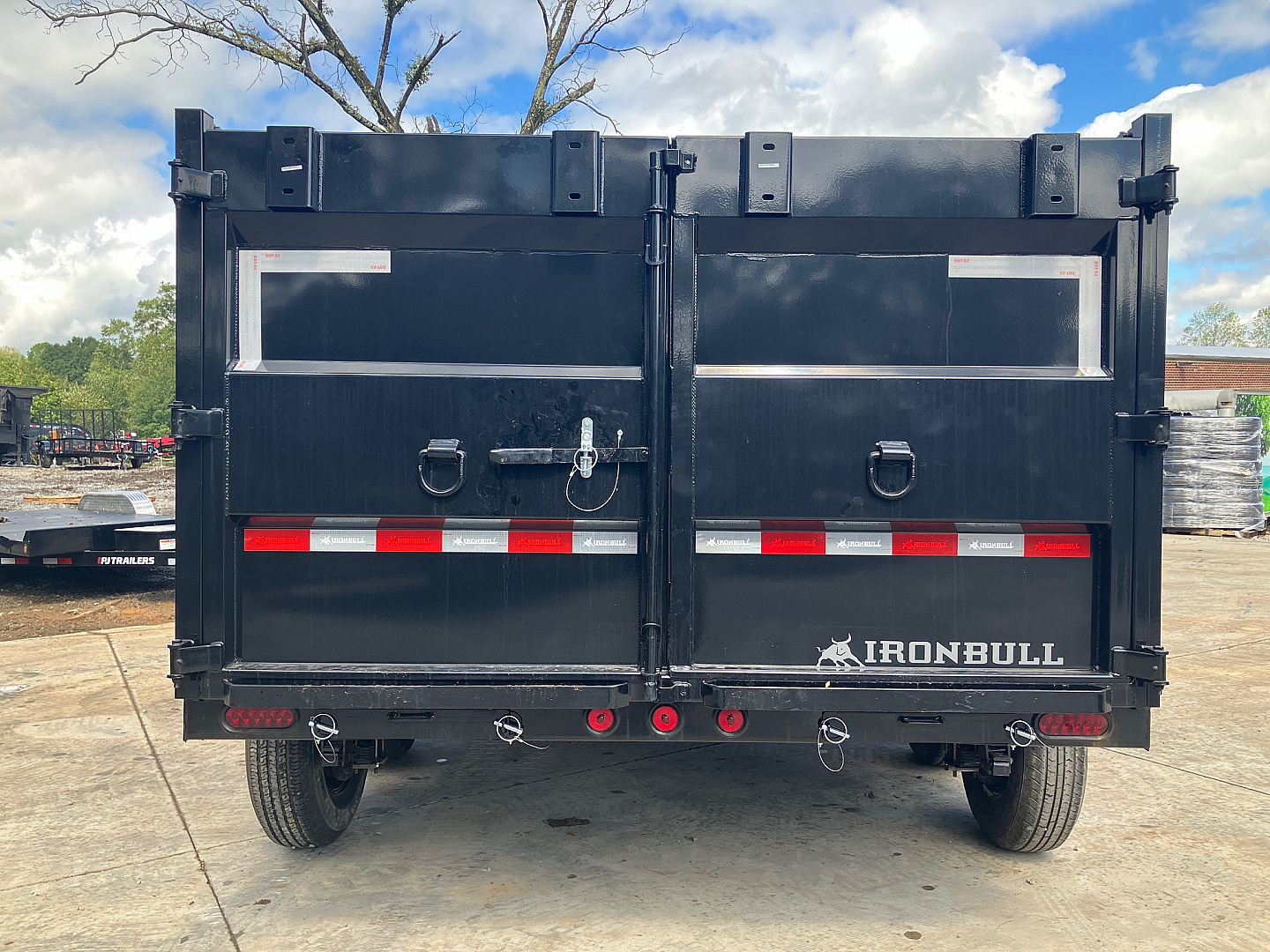 New 2026-Iron-Bull-Trailers-7×14-3ft-Tele-14k-7-Ton-Gooseneck-Dump-Trailer-D14K7143TGI