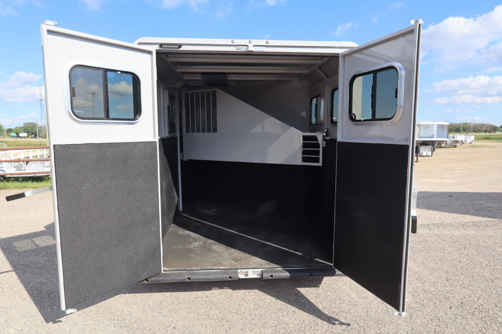 New 2026 Trails West Adventure MX 2 Horse BP Horse Trailer