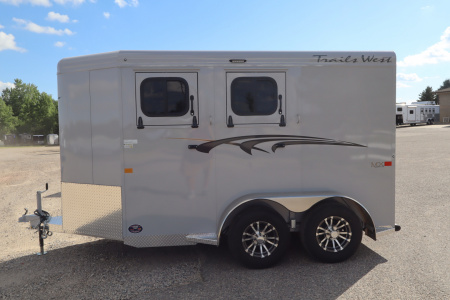 New 2026 Trails West Adventure MX 2 Horse BP Horse Trailer