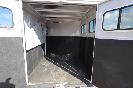 New 2026 Trails West Adventure MX 2 Horse BP Horse Trailer