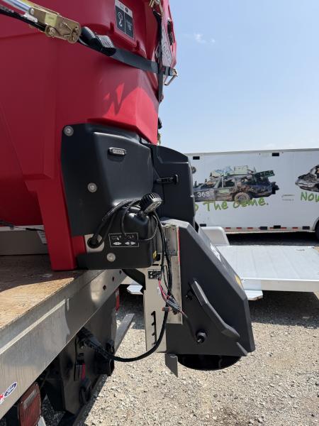 New 2026 BOSS (VBX8000+) 2 cu yd Poly Hopper Spreader w/ Auger