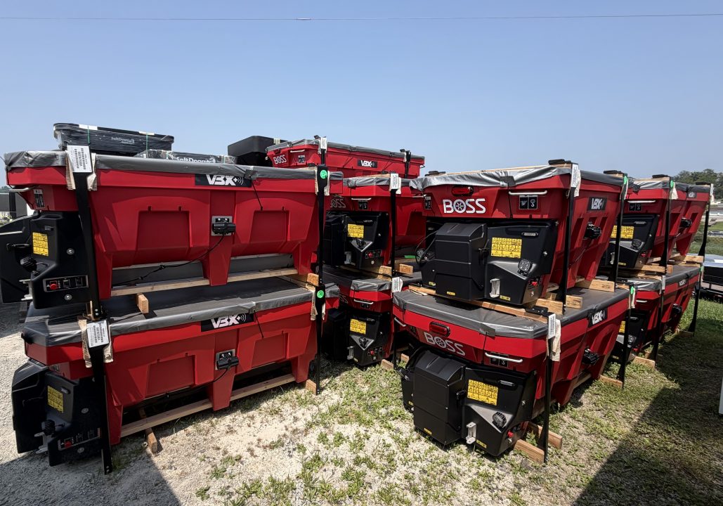 New 2026 BOSS 3 cu yd Poly (VBX9000+) Hopper Salt Spreader