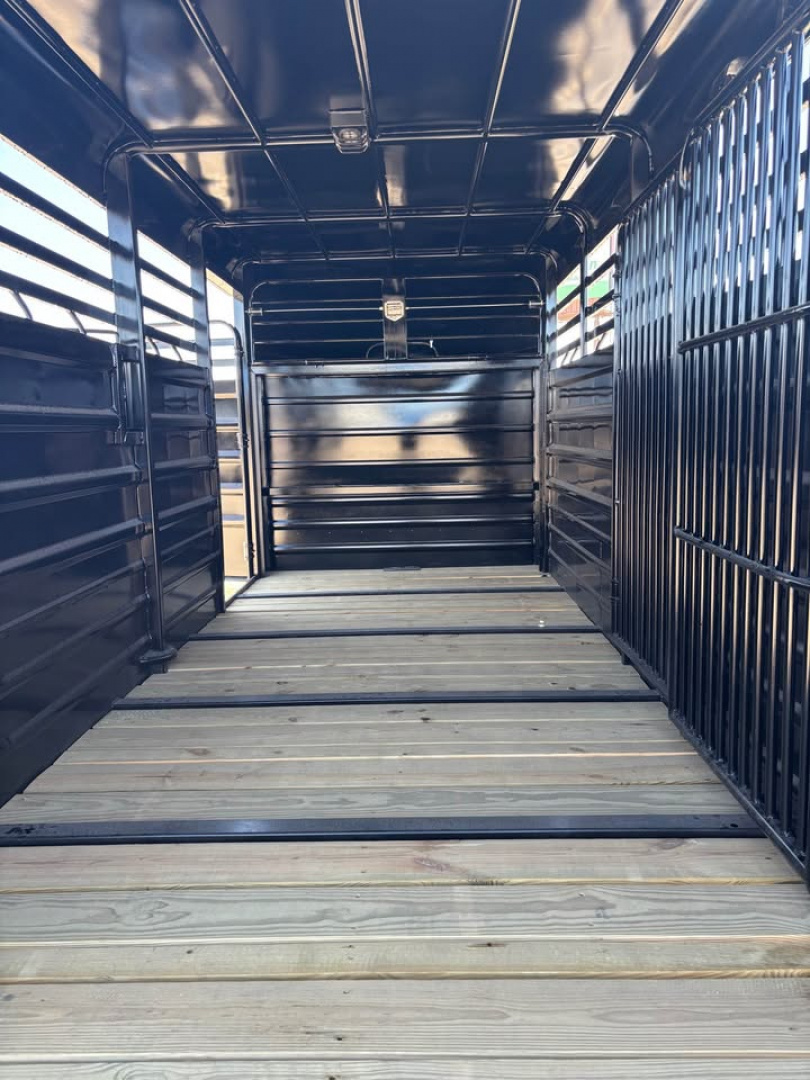 New 2025 GR Trailers Gooseneck Stock 16'