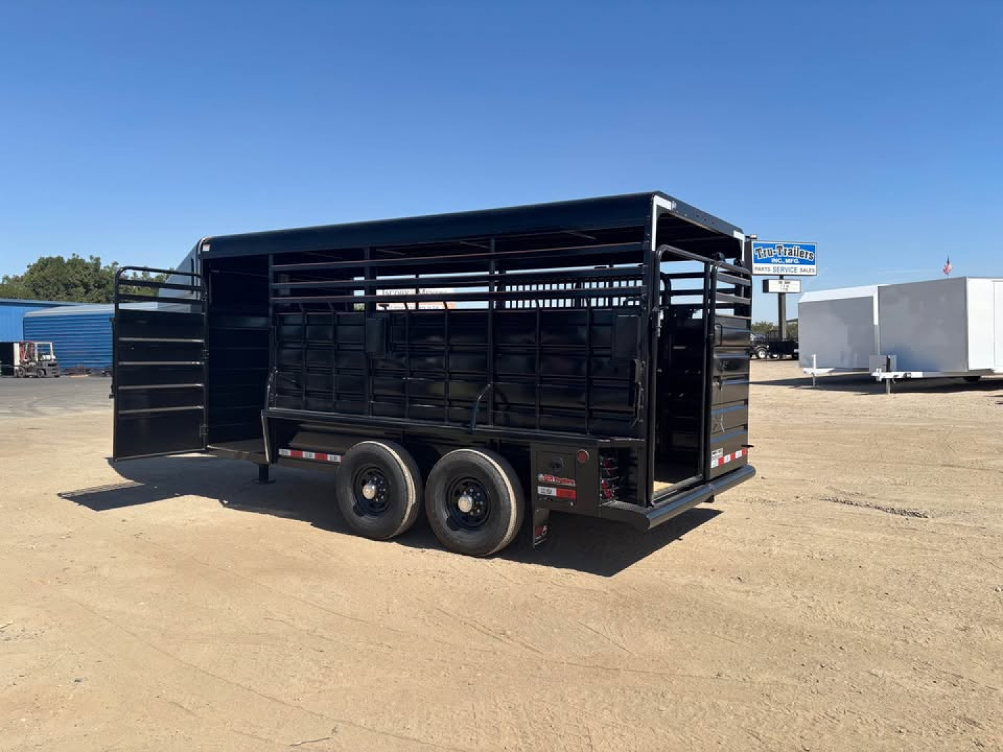 New 2025 GR Trailers Gooseneck Stock 16'