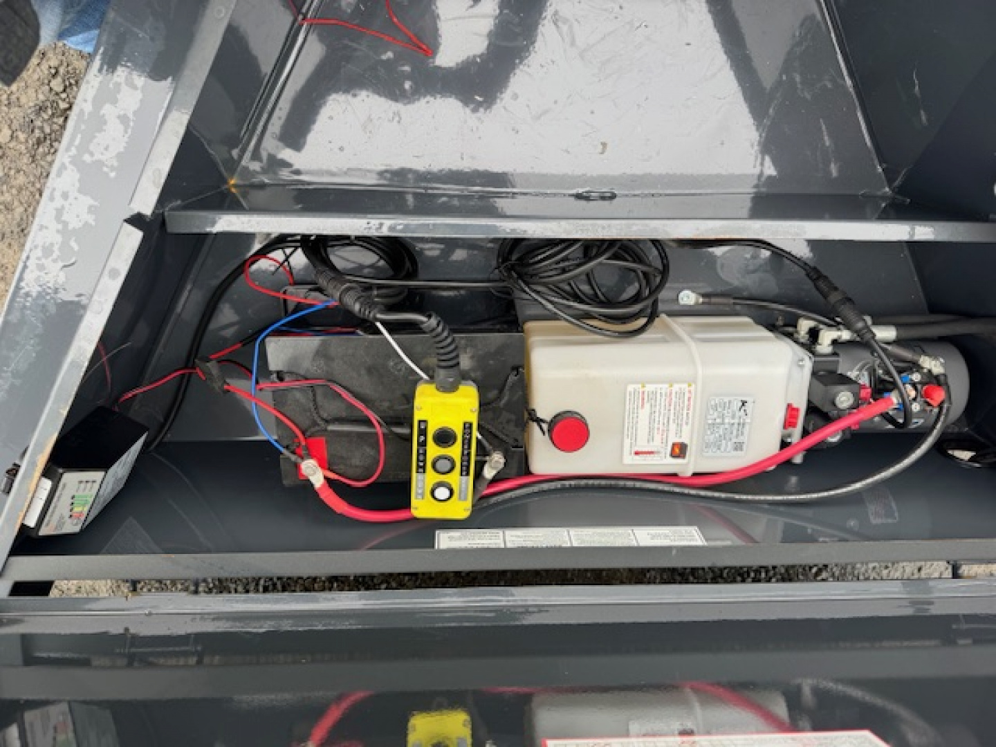 New 2026 Lamar Trailers 83" x 16' - 14K DUMP Dump Trailer 36" SIDES