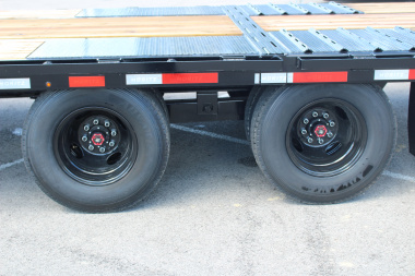 New 2025 Moritz FDGH Hydraulic Tail 30' GOOSENECK Deckover Flatbed Trailer- 22900# GVW