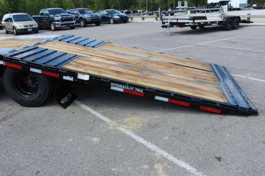 New 2025 Moritz FDGH Hydraulic Tail 30' GOOSENECK Deckover Flatbed Trailer- 22900# GVW