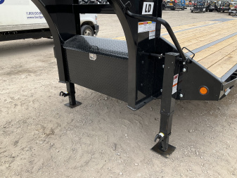 New 2026 PJ 102"x40' GN Low-Pro Flatbed w/ Duals - LD