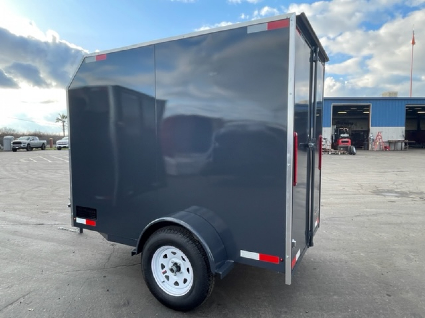 New 2025 TRU Enclosed Trailer 5'x8'x6' Ramp or Barn Door