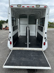 Used 1995 Sundowner 2H Charter Horse Trailer