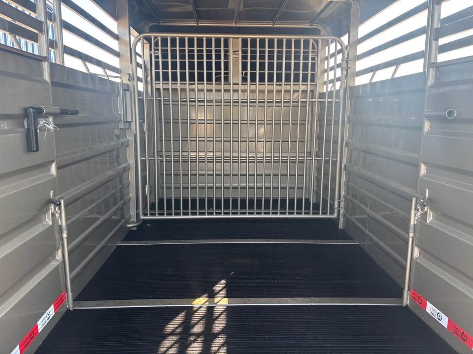 New 2026 GR Trailers Gooseneck Stock Horse Trailer 6'8"x12'