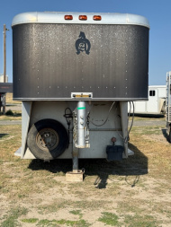 Used 2002 Adam 3H Horse Trailer