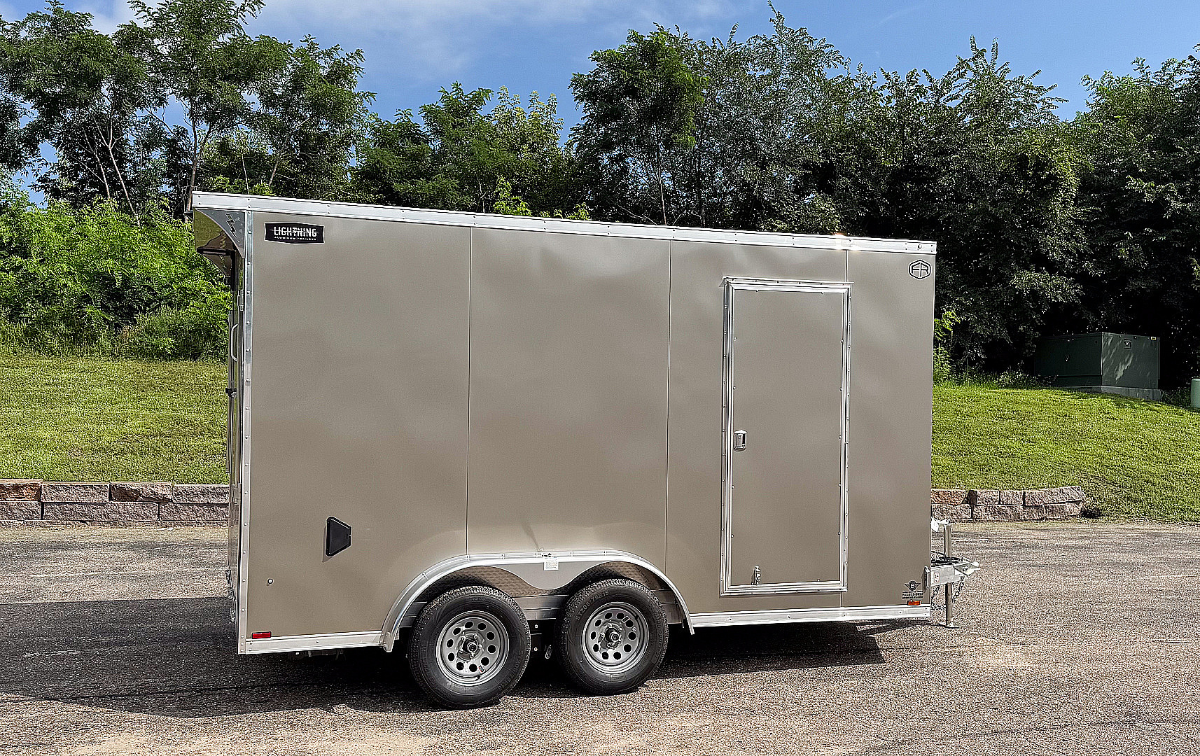 New Lightning 7.5x14 Aluminum Enclosed Trailer - Rear ramp door!