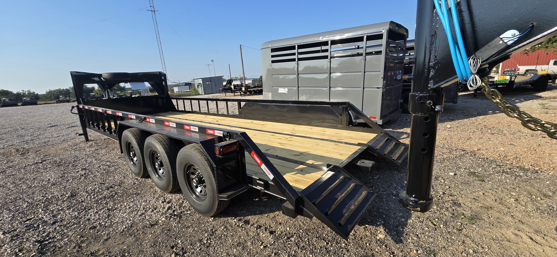 New 2025 Tiger - Tractor Hauler- 96" X 24' - Equipment Trailer