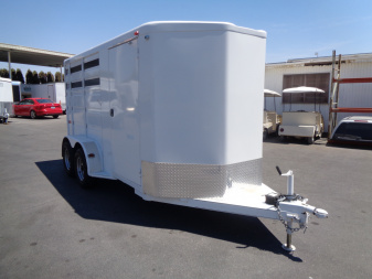 Used 2017 Titan Trailers *Primo 2H SL * 2-Horse Slant Load Horse Trailer