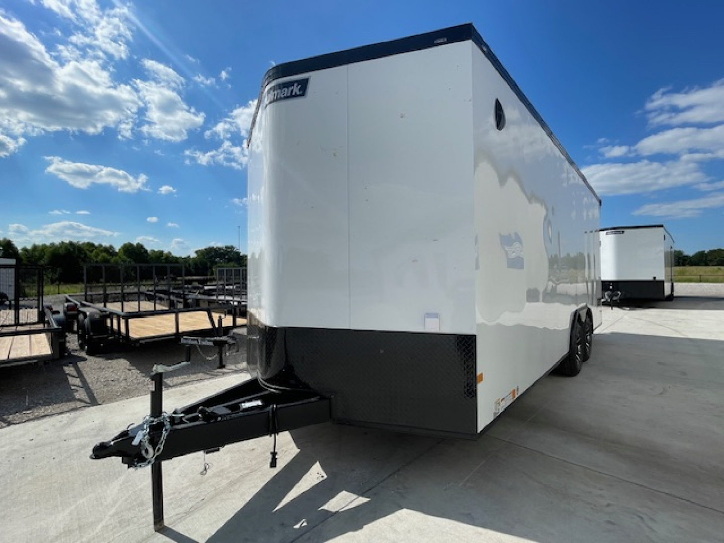 New 2026 HAULMARK HEAT 8'6" X 20' HEAT TANDEM (2) 5200lb AXLE ENCLOSED RACE CAR HAULER