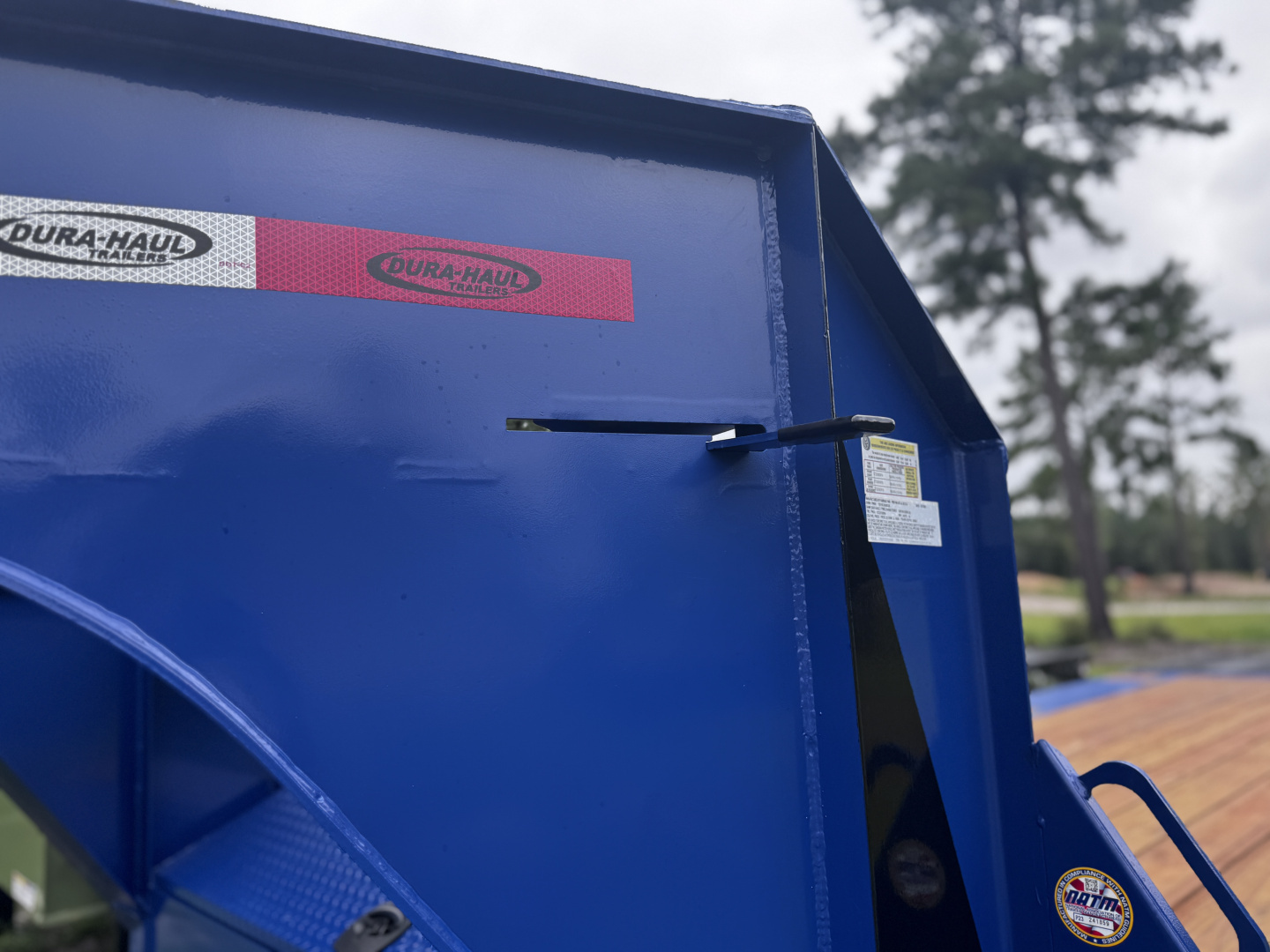 New Dura - Haul 102x20+5 16K Gooseneck Trailer