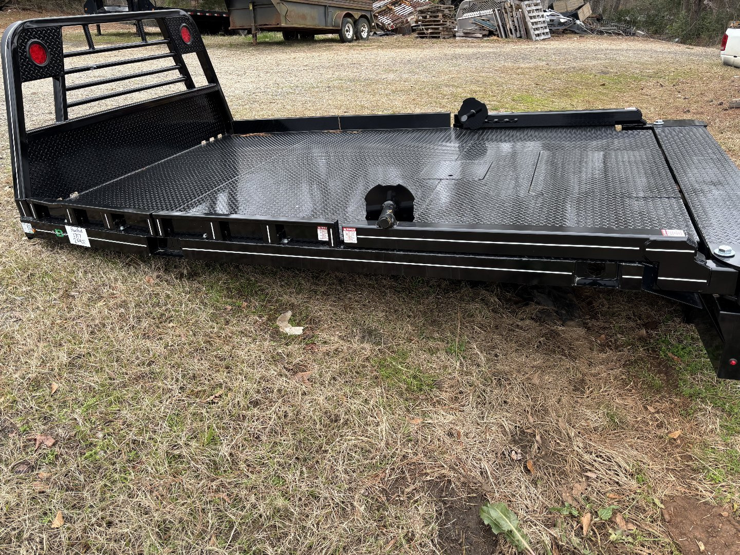 New 2025 Butler Hay Beds ARM 84" C/A 12FT
