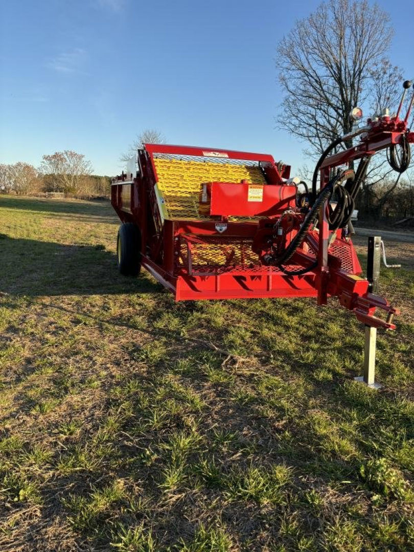 New 2024 Lewis Brothers Poultry Cleaner Farm / Ranch