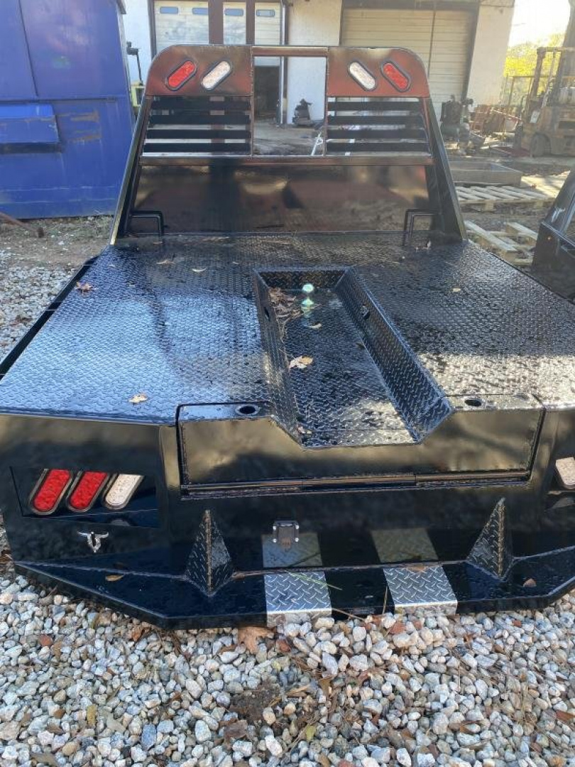 New 2024 Neckover Trailers SKIRTED SPIKE Truck Bed