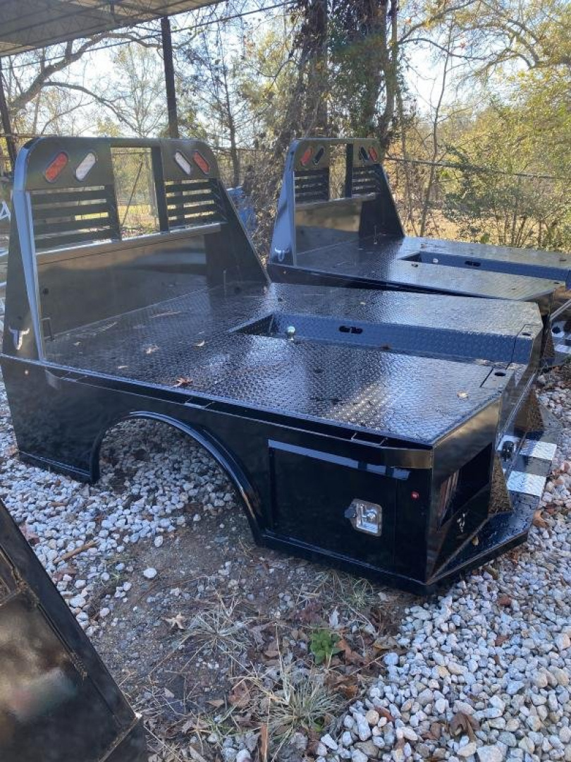 New 2024 Neckover Trailers SKIRTED SPIKE Truck Bed