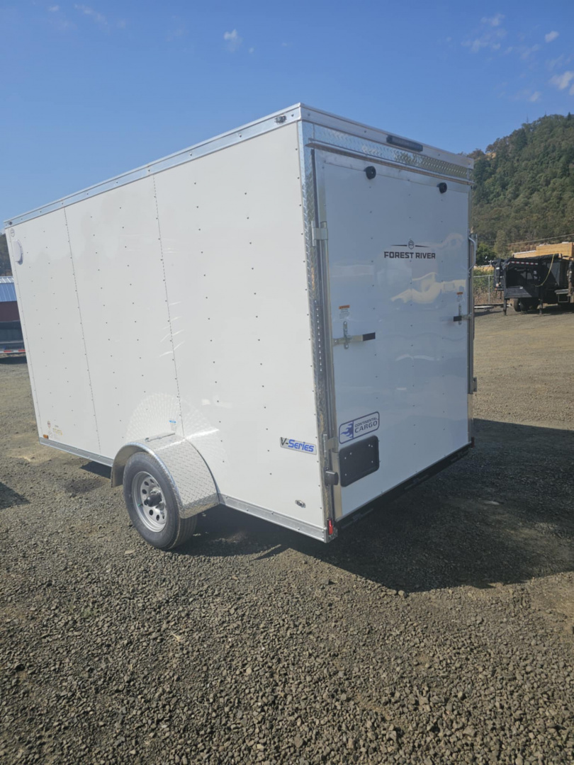 New ENCLOSED CARGO BOX 2026 CONTINENTAL VHW612SA TRAILER 6X12 WHITE RAMP