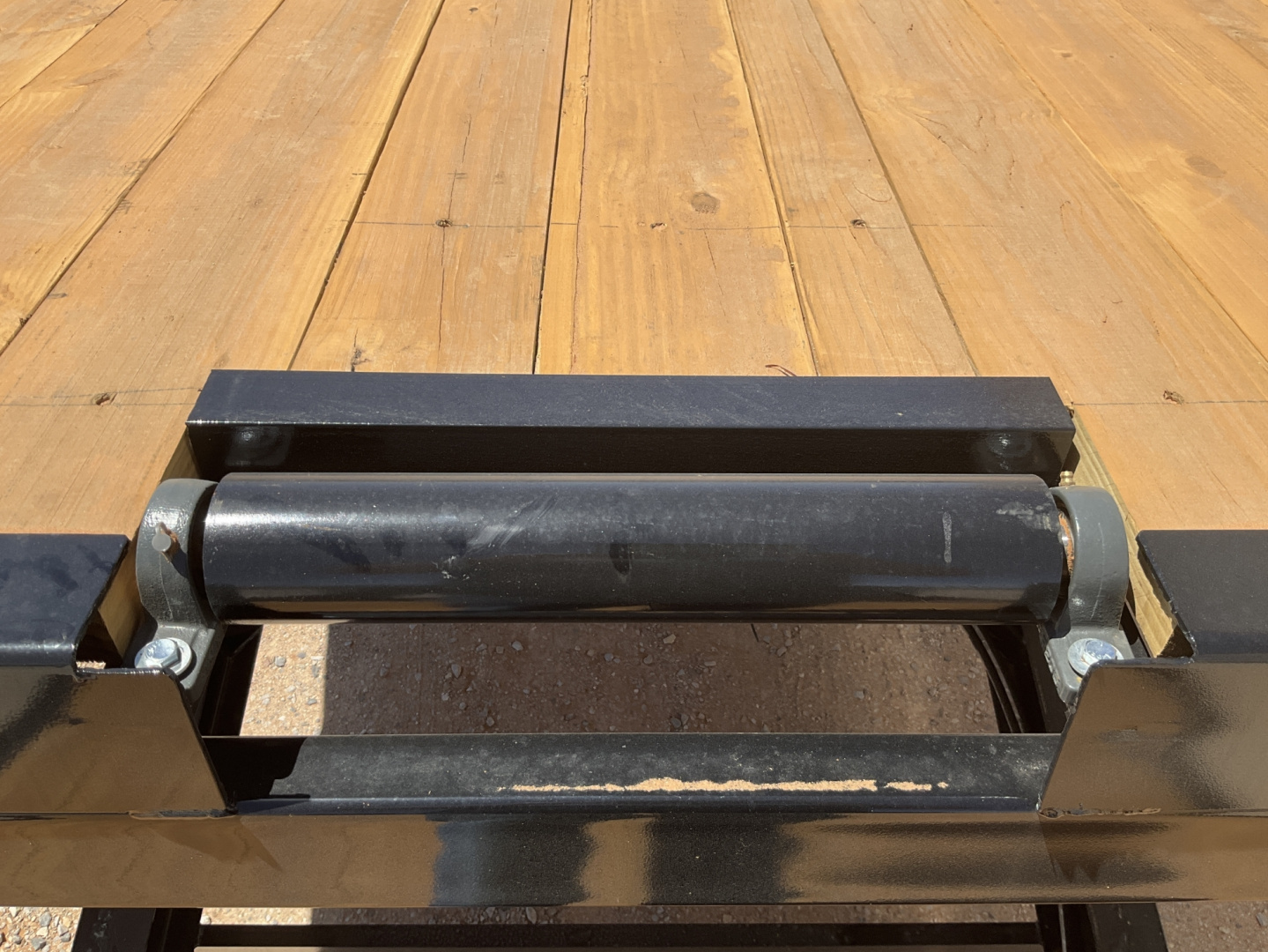 New 2026 PJ 102"x28' Gooseneck Deckover Hydraulic Tilt Trailer – T8