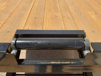 New 2026 PJ 102"x28' Gooseneck Deckover Hydraulic Tilt Trailer – T8