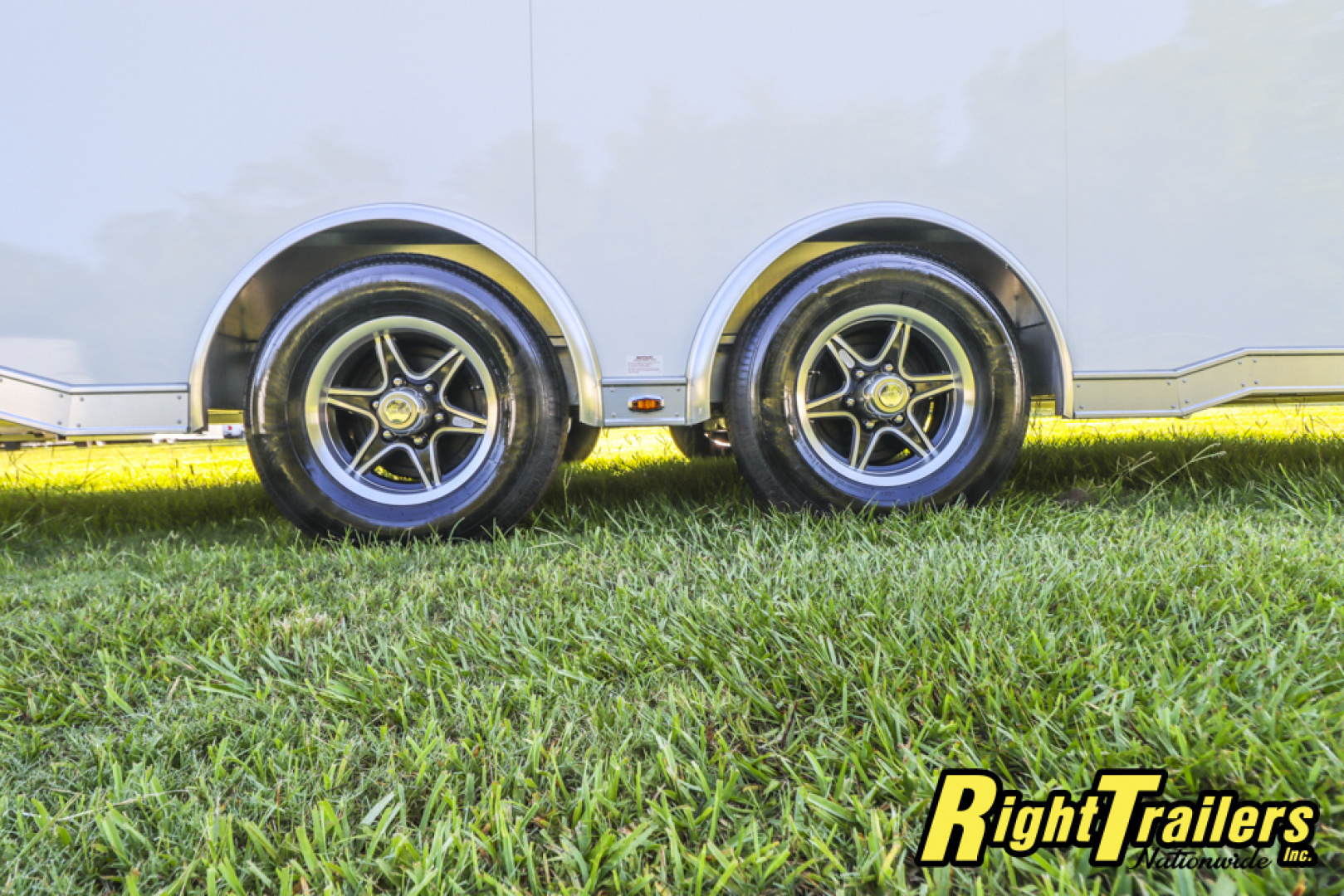 New 2026 8.5X28 INTECH RACE TRAILER