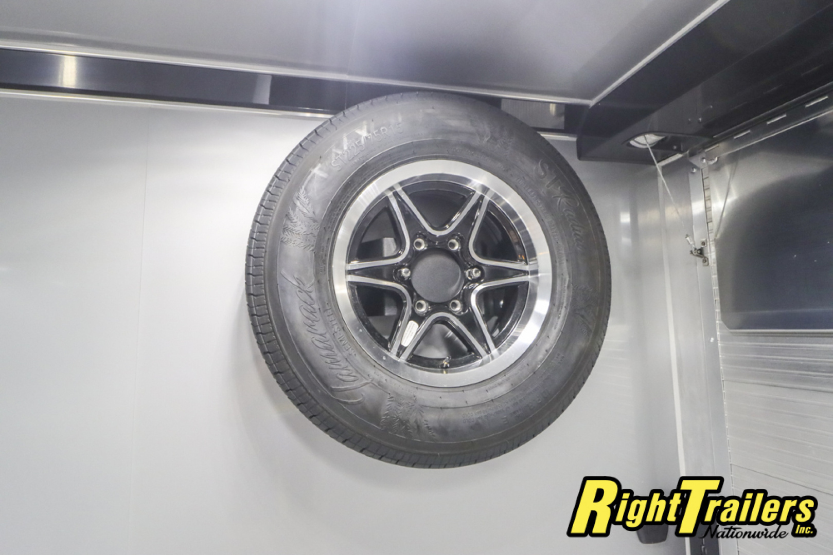 New 2026 8.5X28 INTECH RACE TRAILER