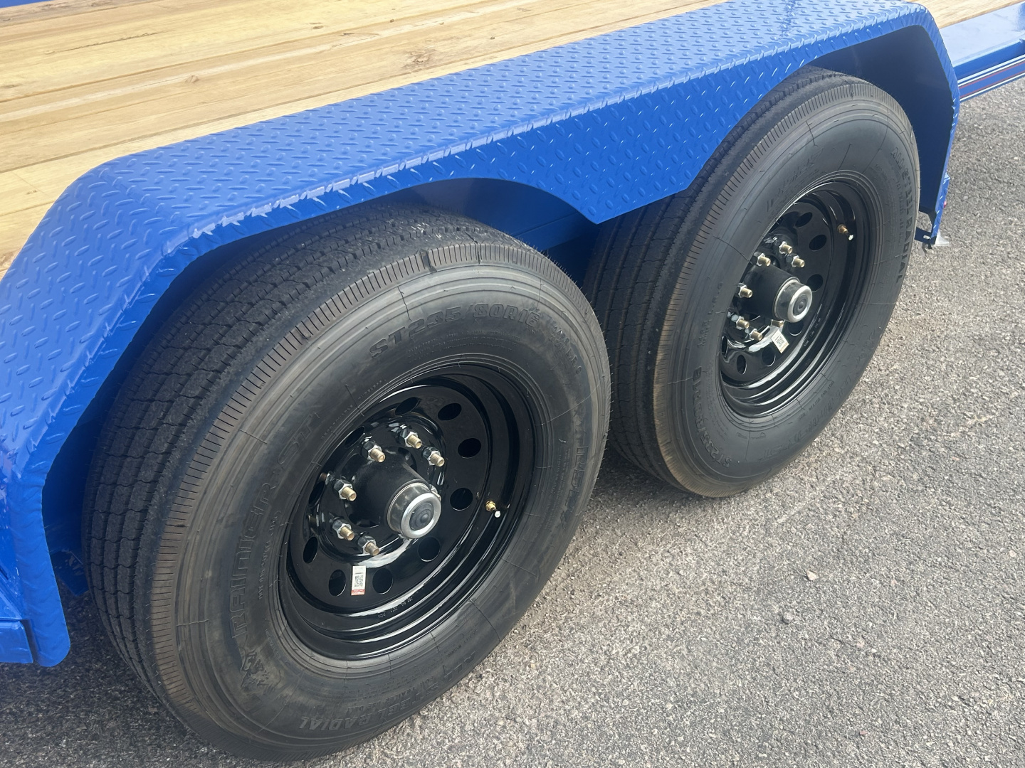 New 2026 Diamond C Trailers HDT207 22X82 Tilt Trailer