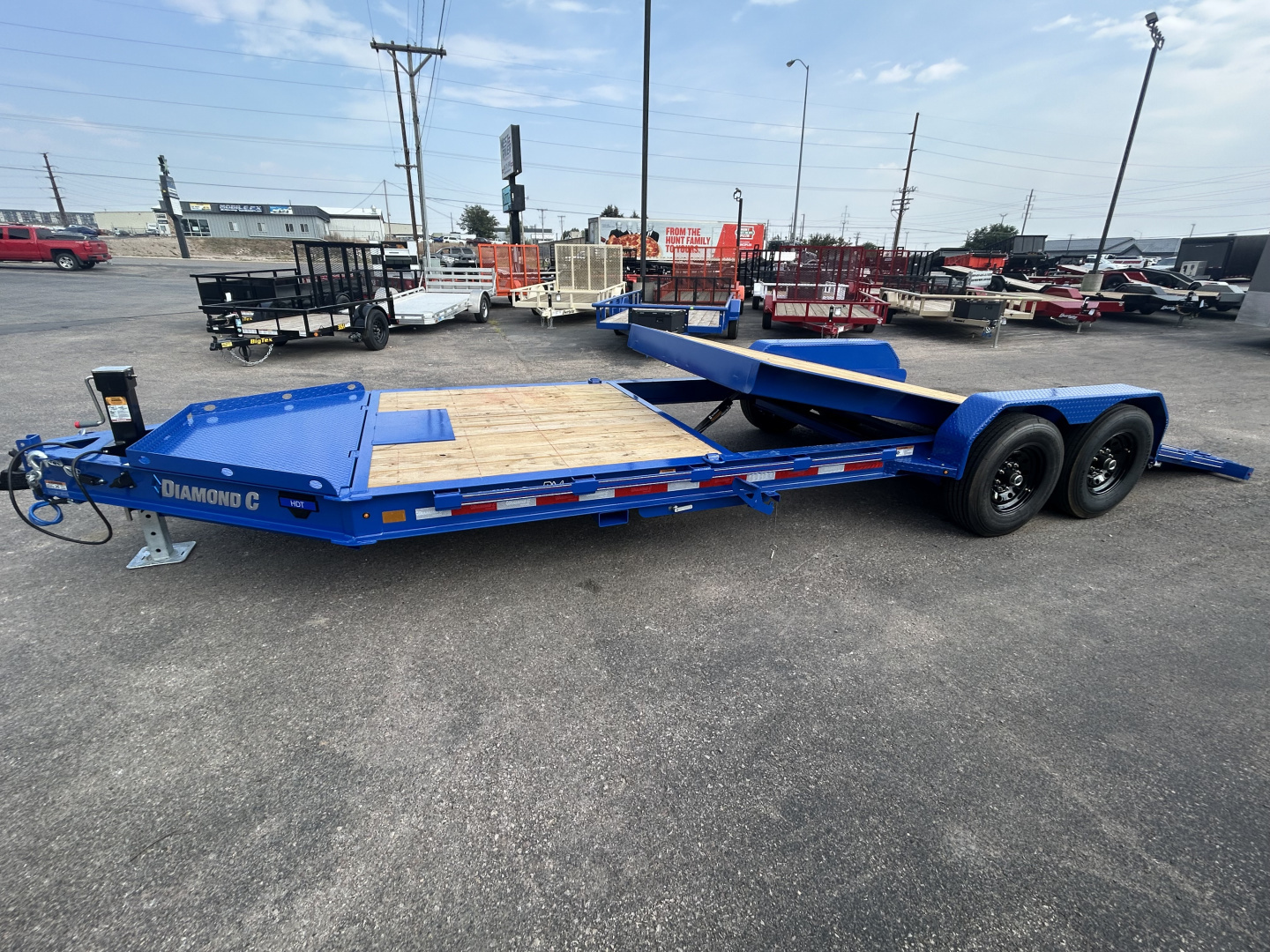 New 2026 Diamond C Trailers HDT207 22X82 Tilt Trailer